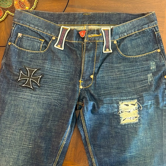 36 Slim jeans with a litt wide boot - Picture 3 of 6